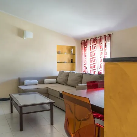 La Fontanella Apartment *